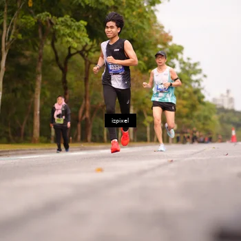 Runner Photo 5439198
