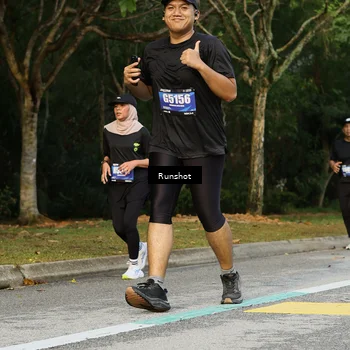 Runner Photo 5439228