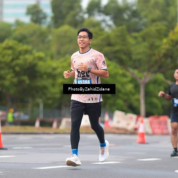 Runner Photo 5439532