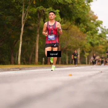 Runner Photo 5439687