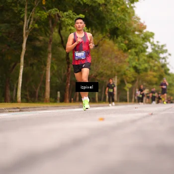 Runner Photo 5439690