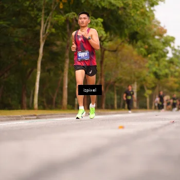 Runner Photo 5439691