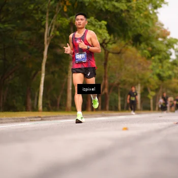 Runner Photo 5439692