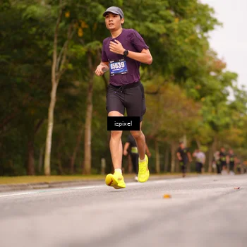 Runner Photo 5439726