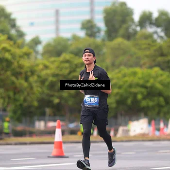 Runner Photo 5439772