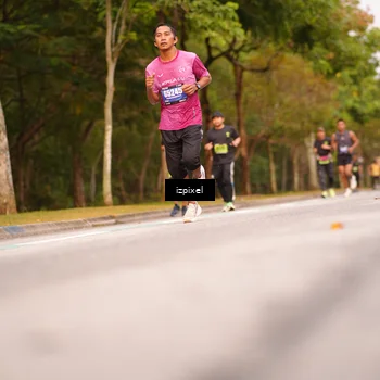 Runner Photo 5439946