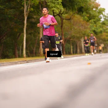 Runner Photo 5439955