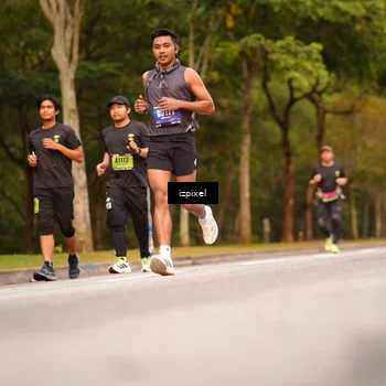 Runner Photo 5439971