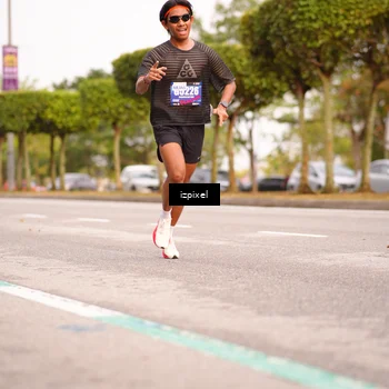 Runner Photo 5440131