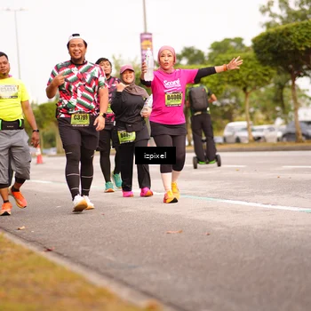 Runner Photo 5440200