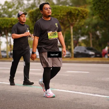 Runner Photo 5440398
