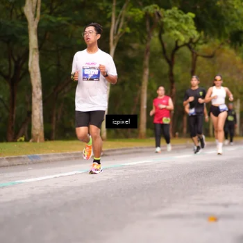 Runner Photo 5440654