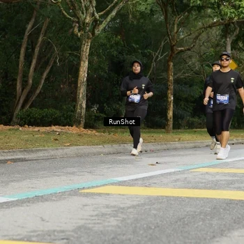 Runner Photo 5440668