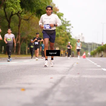 Runner Photo 5440676