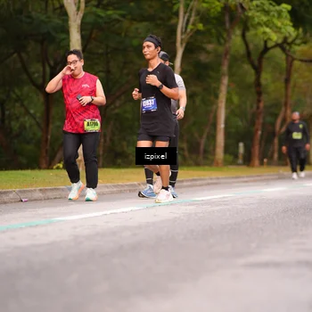 Runner Photo 5440698