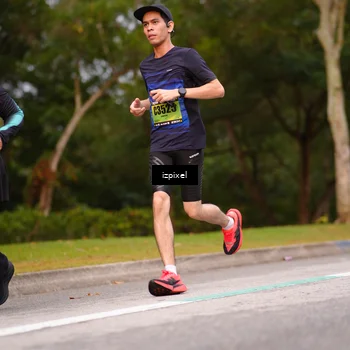 Runner Photo 5440815
