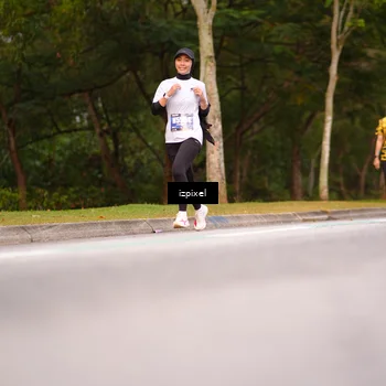 Runner Photo 5440838