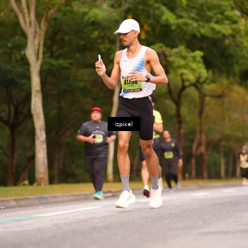 Runner Photo 5441005