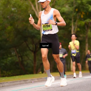Runner Photo 5441011