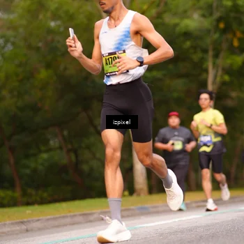 Runner Photo 5441018