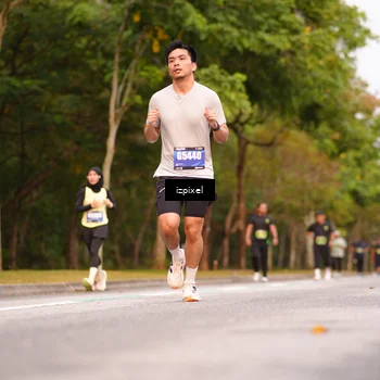 Runner Photo 5441057