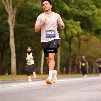 Runner Photo 5441062