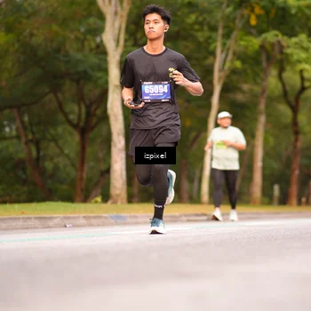 Runner Photo 5441146