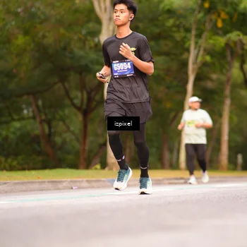 Runner Photo 5441156