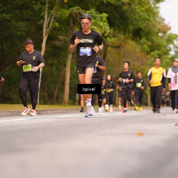 Runner Photo 5441346