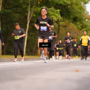 Runner Photo 5441347