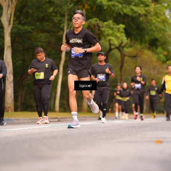Runner Photo 5441349