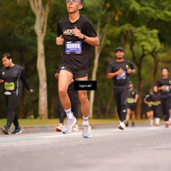 Runner Photo 5441354
