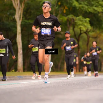 Runner Photo 5441356
