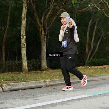 Runner Photo 5441391