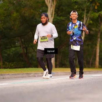 Runner Photo 5441656
