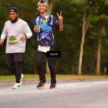 Runner Photo 5441659