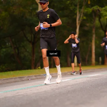 Runner Photo 5441743