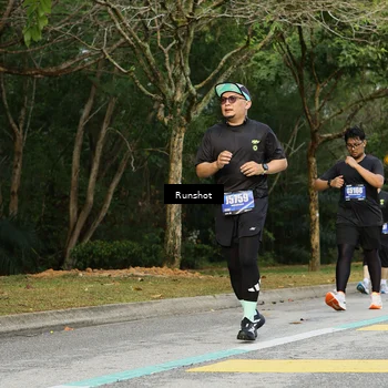 Runner Photo 5441865