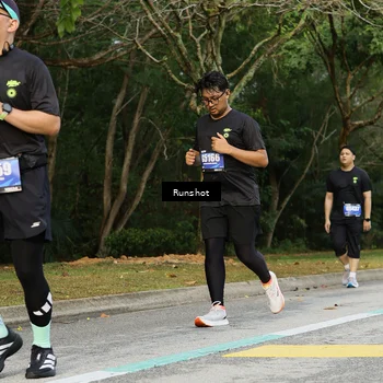 Runner Photo 5441893