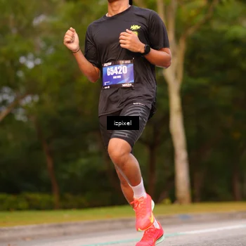 Runner Photo 5441946