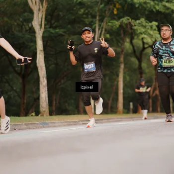 Runner Photo 5442059