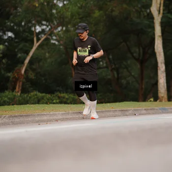 Runner Photo 5442100