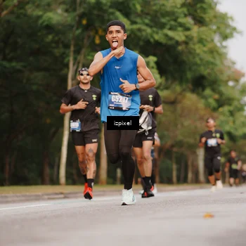 Runner Photo 5442149