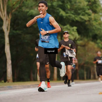 Runner Photo 5442156