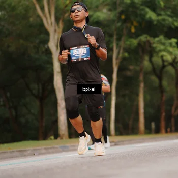 Runner Photo 5442186