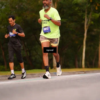 Runner Photo 5442245