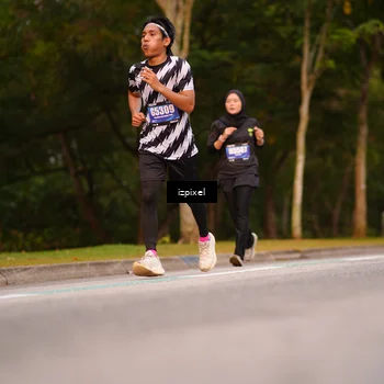 Runner Photo 5442249