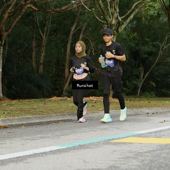 Runner Photo 5442263