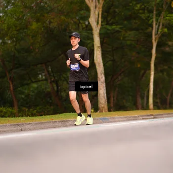Runner Photo 5442341