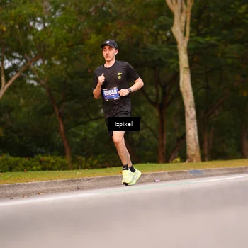 Runner Photo 5442351